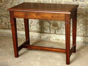 Study table with tapering legs