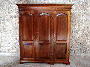 Three Door Wardrobe Three Door Wardrobe